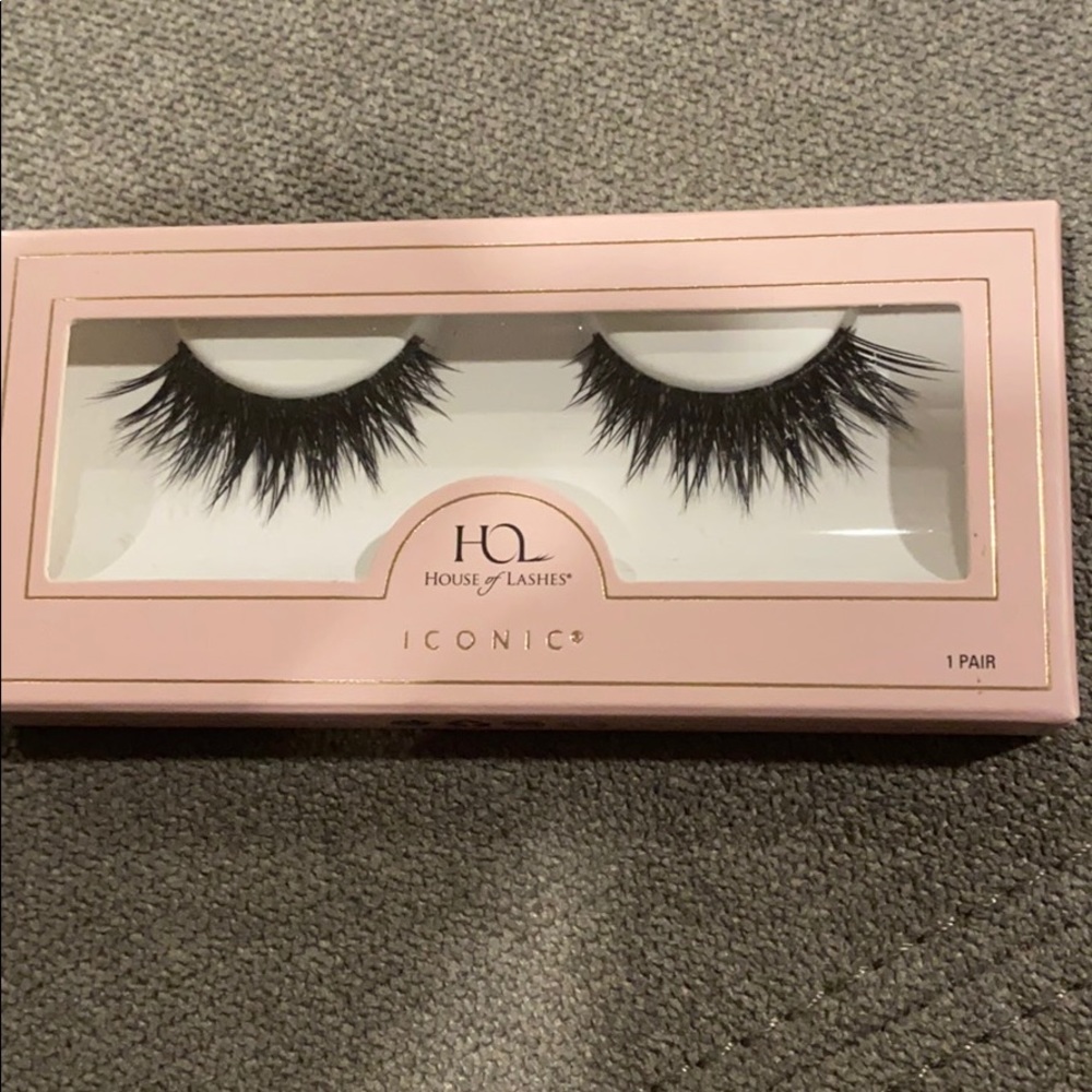 House of lashes